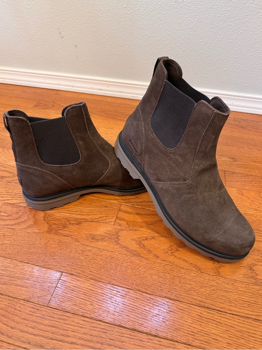 Sorel Men's Dark Brown Suede Chelsea Waterproof Boots